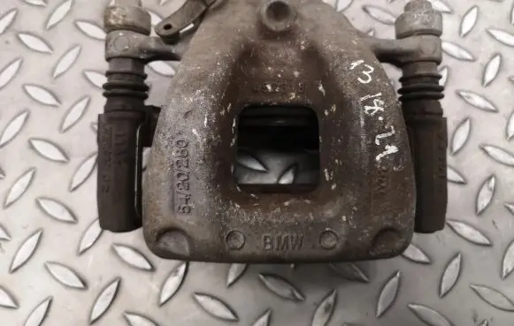 BMW i3 Front brake caliper