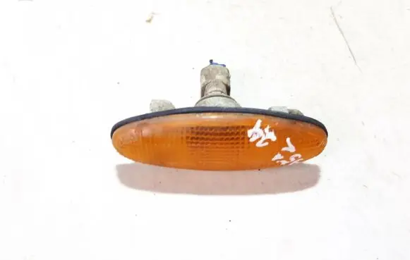 Mazda 626 Front fender indicator light 21461612 214-61612