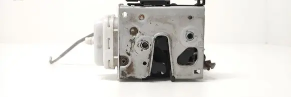 Audi A4 S4 B5 8D Front door lock 4D1837016 4D1837016D