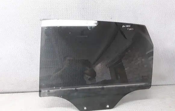 Opel Antara Rear door window glass