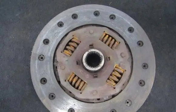 Audi 80 90 B3 Clutch pressure plate 050141032l