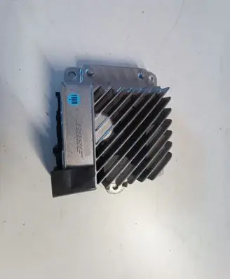 Mazda 6 Sound amplifier