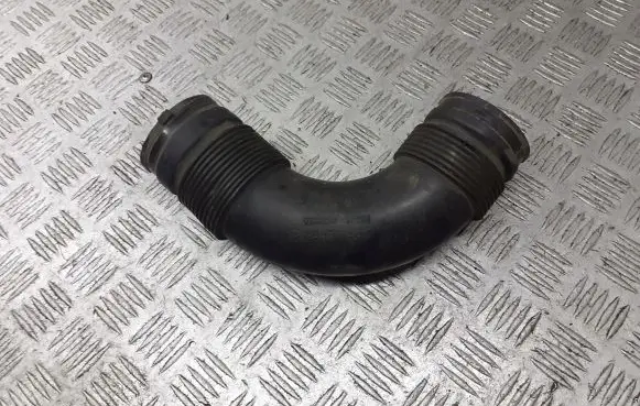 Alfa Romeo 147 Air intake hose/pipe 46741125