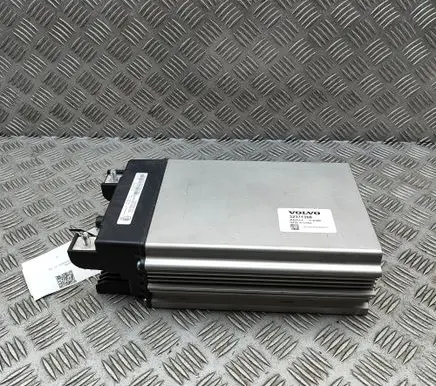 Volvo XC60 Hybrid / electric car battery 32371368