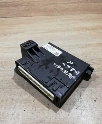 Toyota Avensis T270 Other control units/modules 8865005251