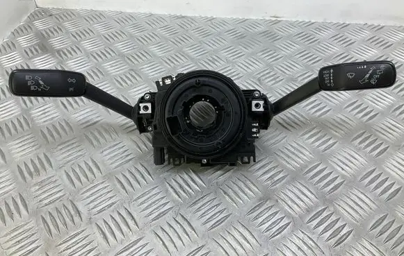 Volkswagen PASSAT B8 Wiper turn signal indicator stalk/switch 5Q0953502M 5Q0953569A 3Q0953521P