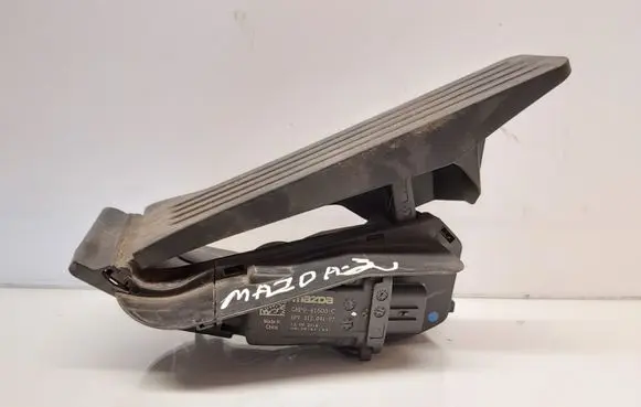 Mazda 2 Accelerator throttle pedal GHP9 41600C