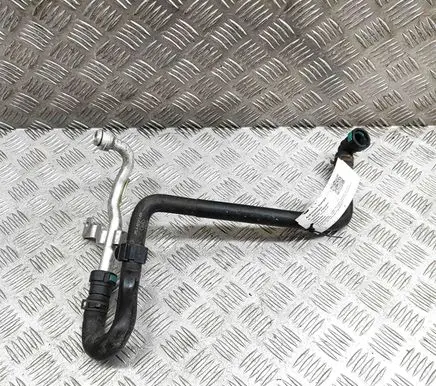 Land Rover Range Rover Sport L494 Engine coolant pipe/hose JPLA8D093BB JPLA8C202AA