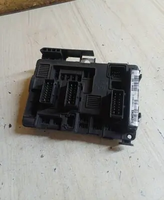 Citroen C3 BSM Control unit T118470003G 9643498880