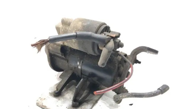 Volkswagen PASSAT B5.5 Starter motor 06B911023