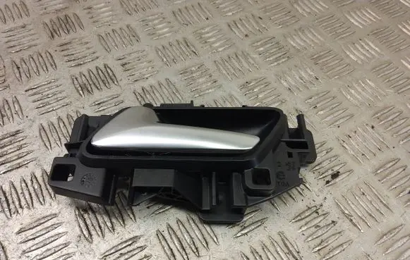 Opel Grandland X Rear door interior handle 98201553vv