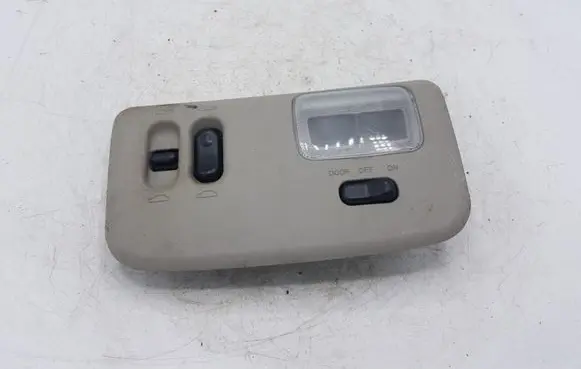 Nissan X-Trail T30 Front seat light C02 SAEPC PPT30SAEPP