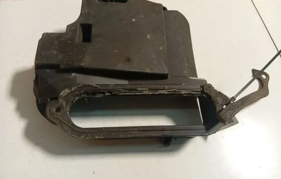Audi A6 S6 C5 4B Fuse box cover 8D1907355B