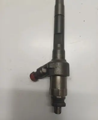 Mazda 6 Fuel injector R2AA13H50
