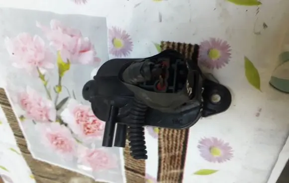 Volvo V50 Turbo solenoid valve 3M5A5L200AB