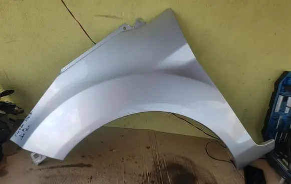 Ford Fiesta Fender