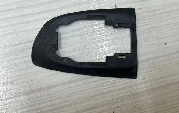 Volkswagen Taigo Front door handle cover 2G0837088A