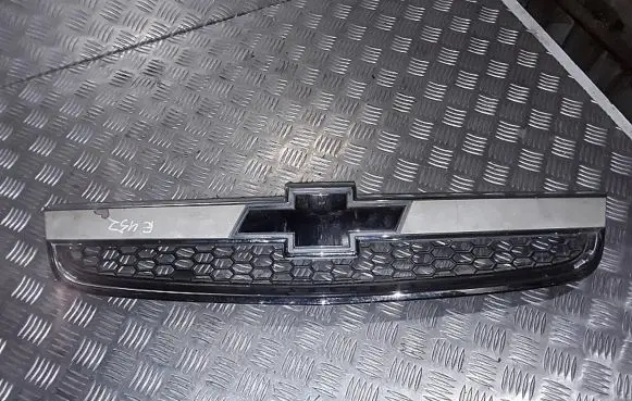 Chevrolet Captiva Front grill 96442718