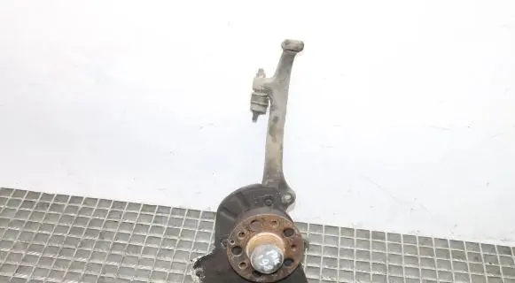 Mercedes-Benz S W221 Front wheel hub