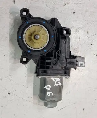 Volkswagen PASSAT B7 USA Rear door window regulator motor 561959812B