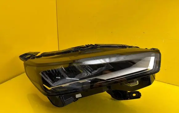 Peugeot 3008 III Headlight/headlamp 9862665080