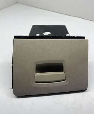 BMW 5 F10 F11 Glove box 9166699
