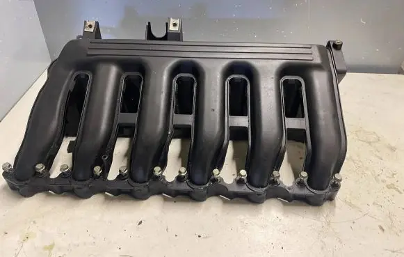 BMW 5 E60 E61 Intake manifold 7789287 7789287B