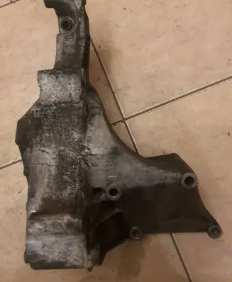 Generator/alternator bracket