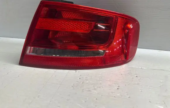 Audi A4 S4 B8 8K Rear/tail lights 8K5945096d