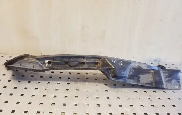 Toyota Corolla E120 E130 Fender end trim 5382802020