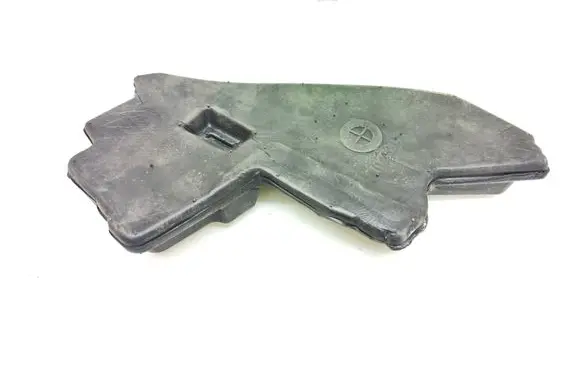 BMW X5 G05 Fender foam support/seal 7395563