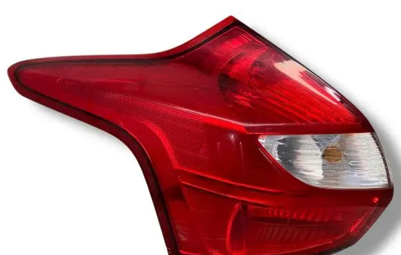 Rear/tail lights