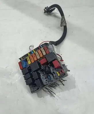 Lancia Delta III Fuse box set 51781452 51836259 51833233