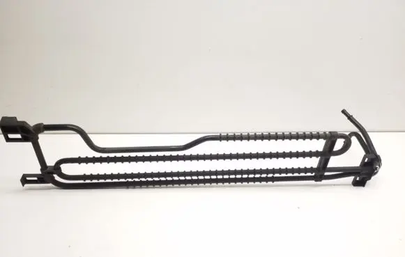 Mercedes-Benz C W204 Power steering radiator A2044601024