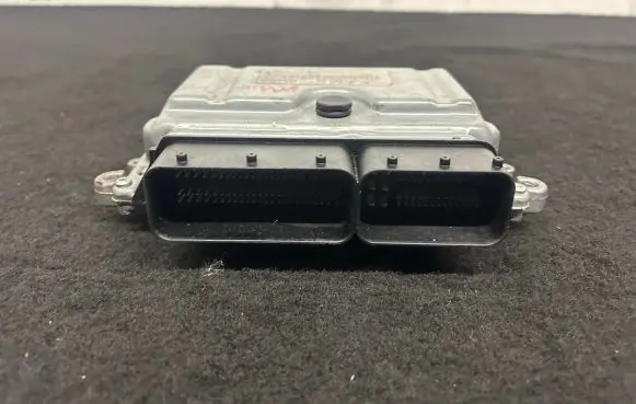 Ford S-MAX Engine control unit/module 6G9N12A650PF 1039S16521 0261209109