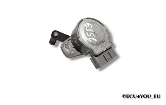 Toyota Avensis T220 Accelerator throttle pedal 8928120010 1983008080