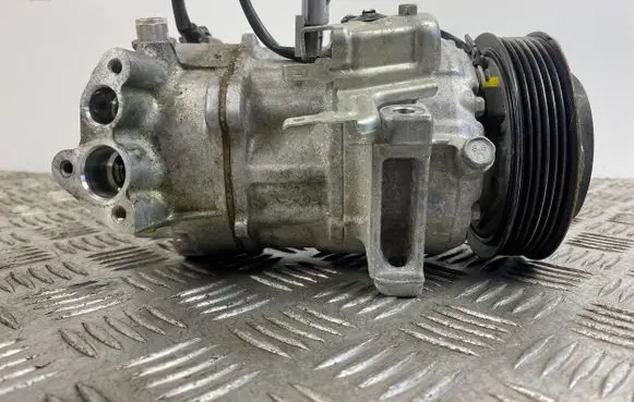 Nissan X-Trail T33 Air conditioning (A/C) compressor (pump) 926006RA0B 6SAS14C