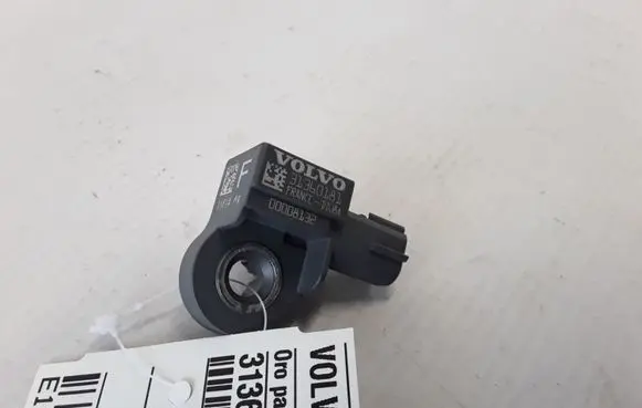 Volvo XC90 Airbag deployment crash/impact sensor