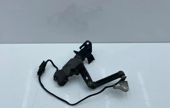 BMW 2 F46 Headlight/headlamp level sensor 6870200 10172401333