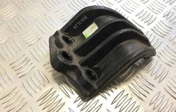 KIA Sportage Engine mounting bracket FCD450