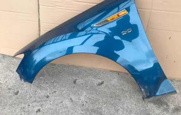 Ford Mondeo MK IV Fender