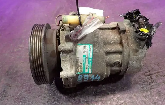 BMW X3 F25 Air conditioning (A/C) compressor (pump)