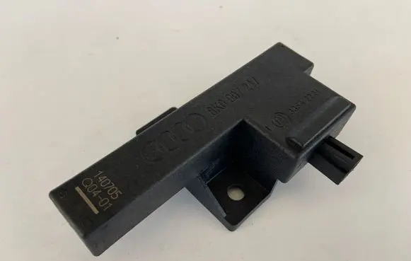 Audi A6 S6 C7 4G Keyless (KESSY) go control unit/module 8K0907247