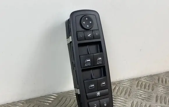 Jeep Grand Cherokee Electric window control switch 68184803AC
