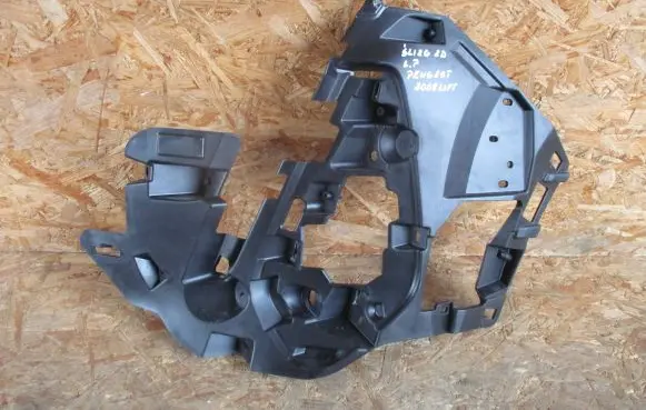 Peugeot 3008 II Front bumper mounting bracket 9836769680