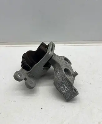 Nissan X-Trail T32 Engine mount bracket 11211 170705A 4BA0A