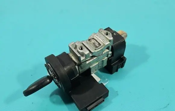 Opel Vectra B Ignition lock IMPRK1475702