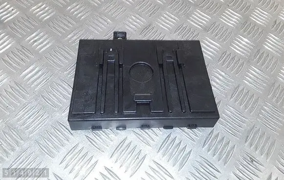 Ford Fiesta Engine control unit/module dn1t15k600ce
