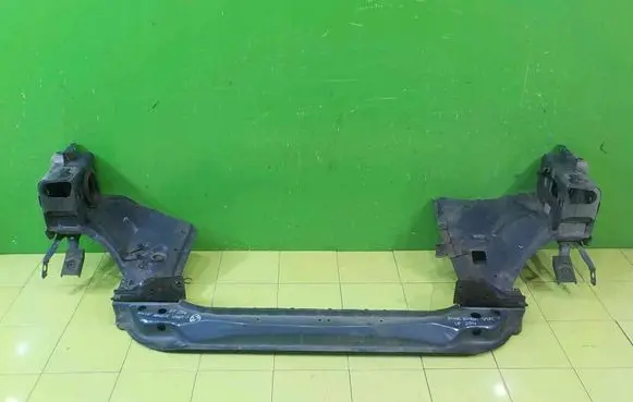 Land Rover Range Rover Sport L320 Radiator support slam panel UP294