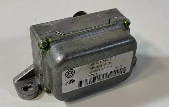 Volkswagen Touran I ESP acceleration yaw rate sensor 1K0907655B